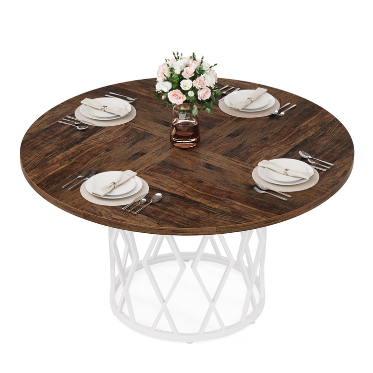 Round dining table
