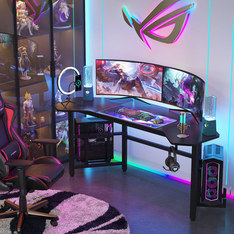 Wing-Shaped Gaming Desk