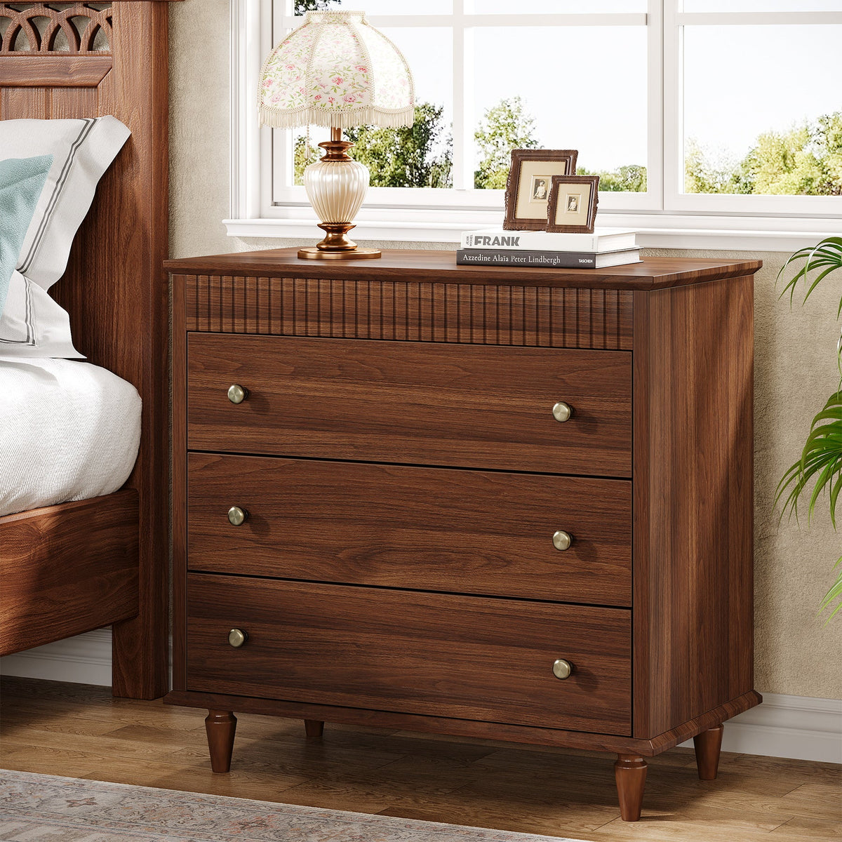 Nightstand with 3 Drawers, 31.5" Oversized Bedside Table with Mental Handles